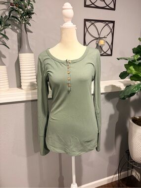 Pulse Sage Green Ribbed Henley Long Sleeve Top